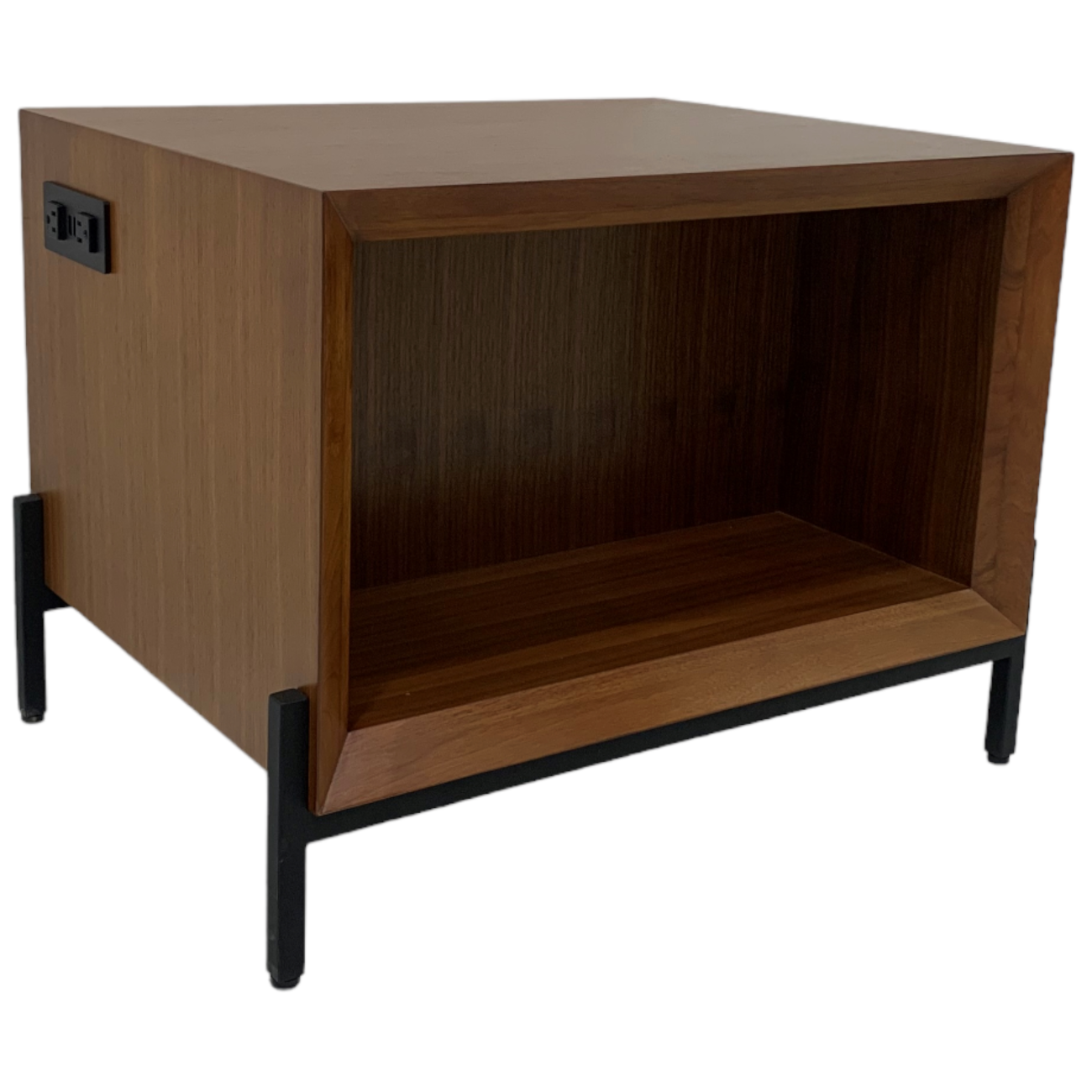 Bryan Ashley 334620C Nightstands/end tables Product